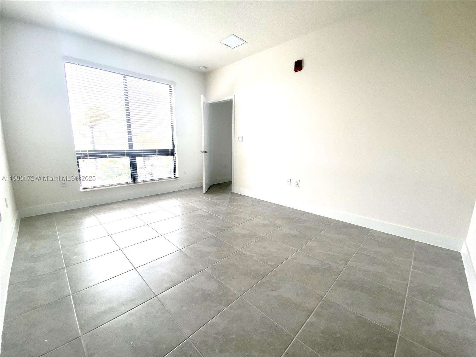 Urbana At The Residences Condo No 3 | Unit #F-311 Unit #F-311 | Picture 9