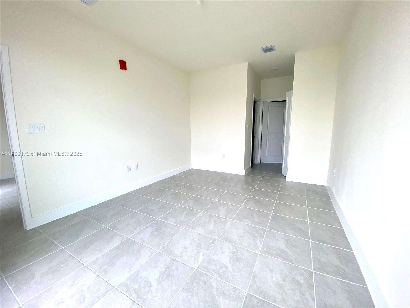 Urbana At The Residences Condo No 3 | Unit #F-311 Unit #F-311 | Picture 10