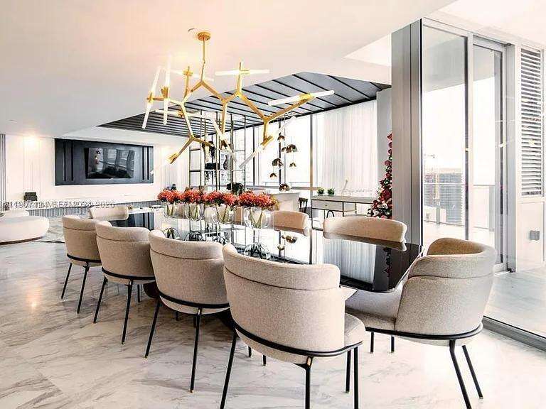 Paramount Miami Worldcenter | Unit #4811 Unit #4811 | Picture 2