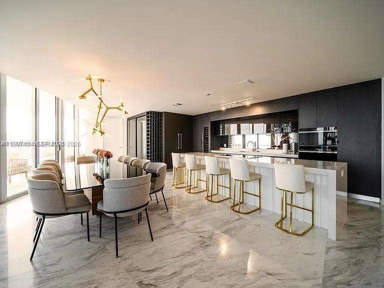 Paramount Miami Worldcenter | Unit #4811 Unit #4811 | Picture 3