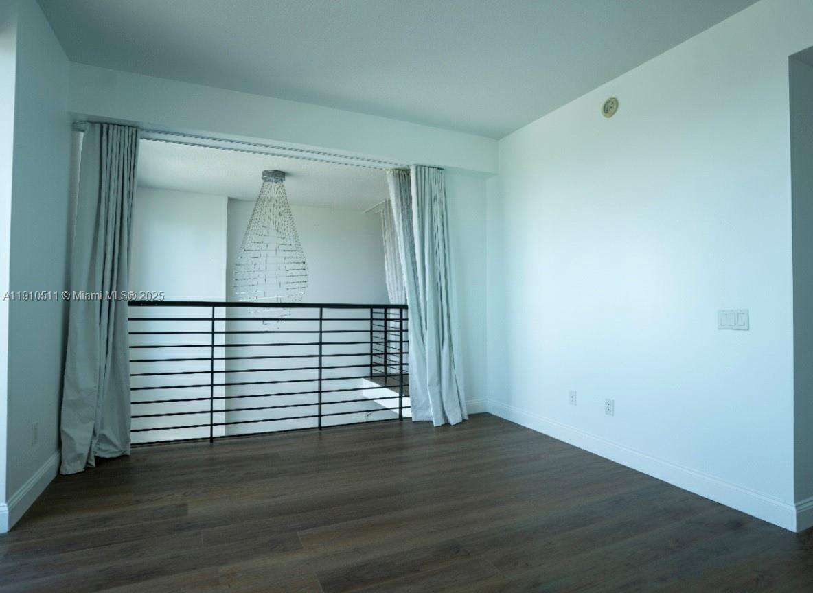 Infinity At Brickell | Unit #4805 Unit #4805 | Picture 9