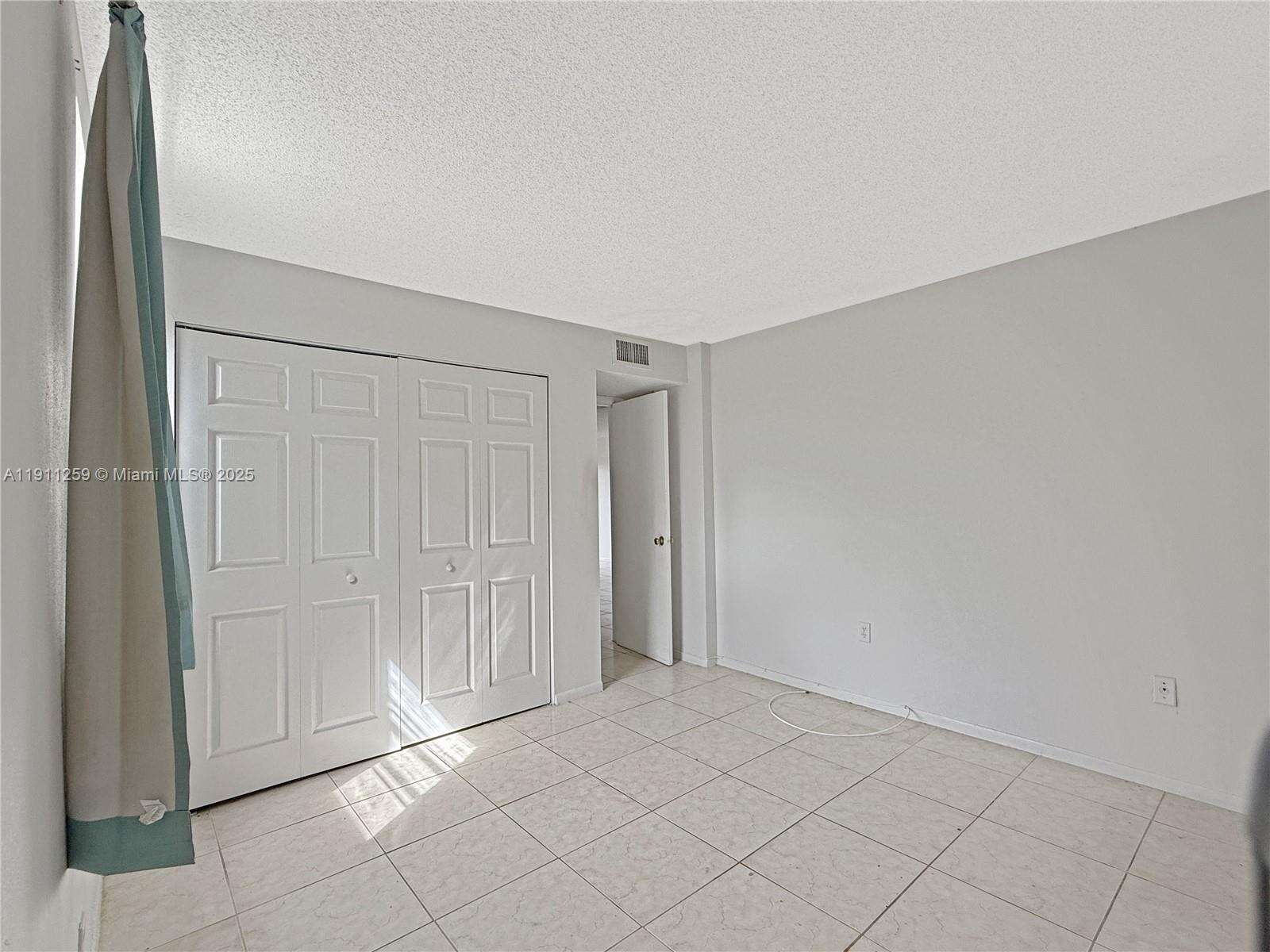 Cypress Club Of Kendale | Unit #402 Unit #402 | Picture 19