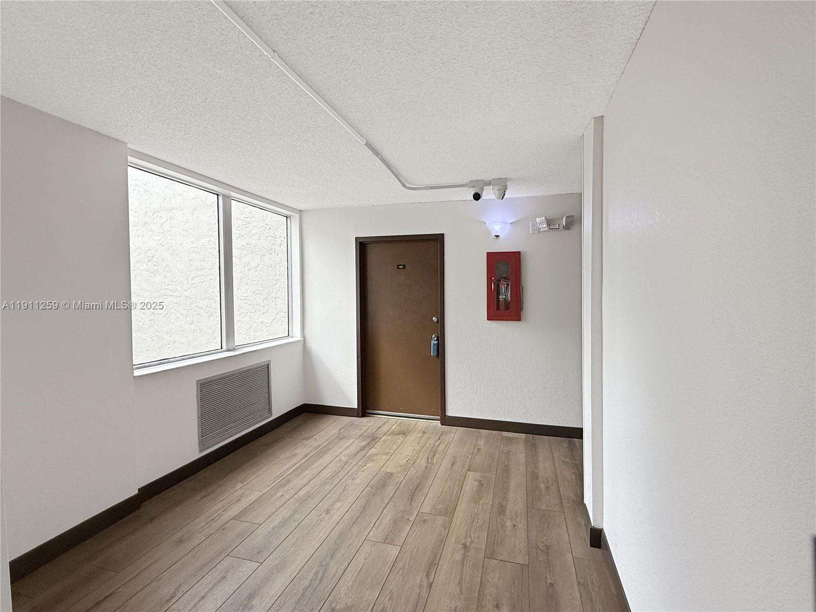 Cypress Club Of Kendale | Unit #402 Unit #402 | Picture 4