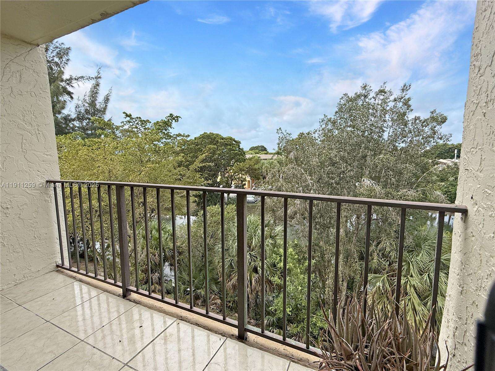 Cypress Club Of Kendale | Unit #402 Unit #402 | Picture 6