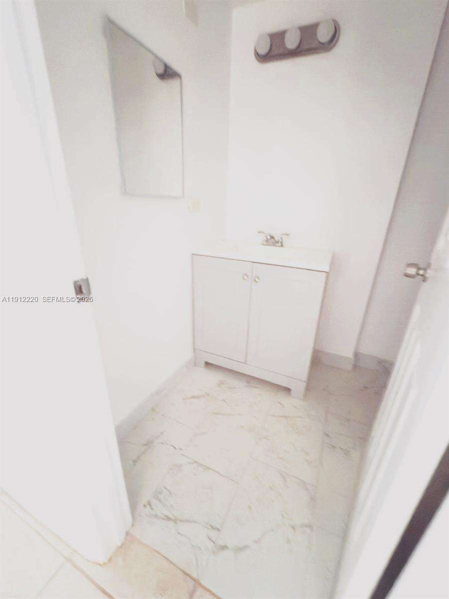 Rolling Green Condo F | Unit #F110 Unit #F110 | Picture 7