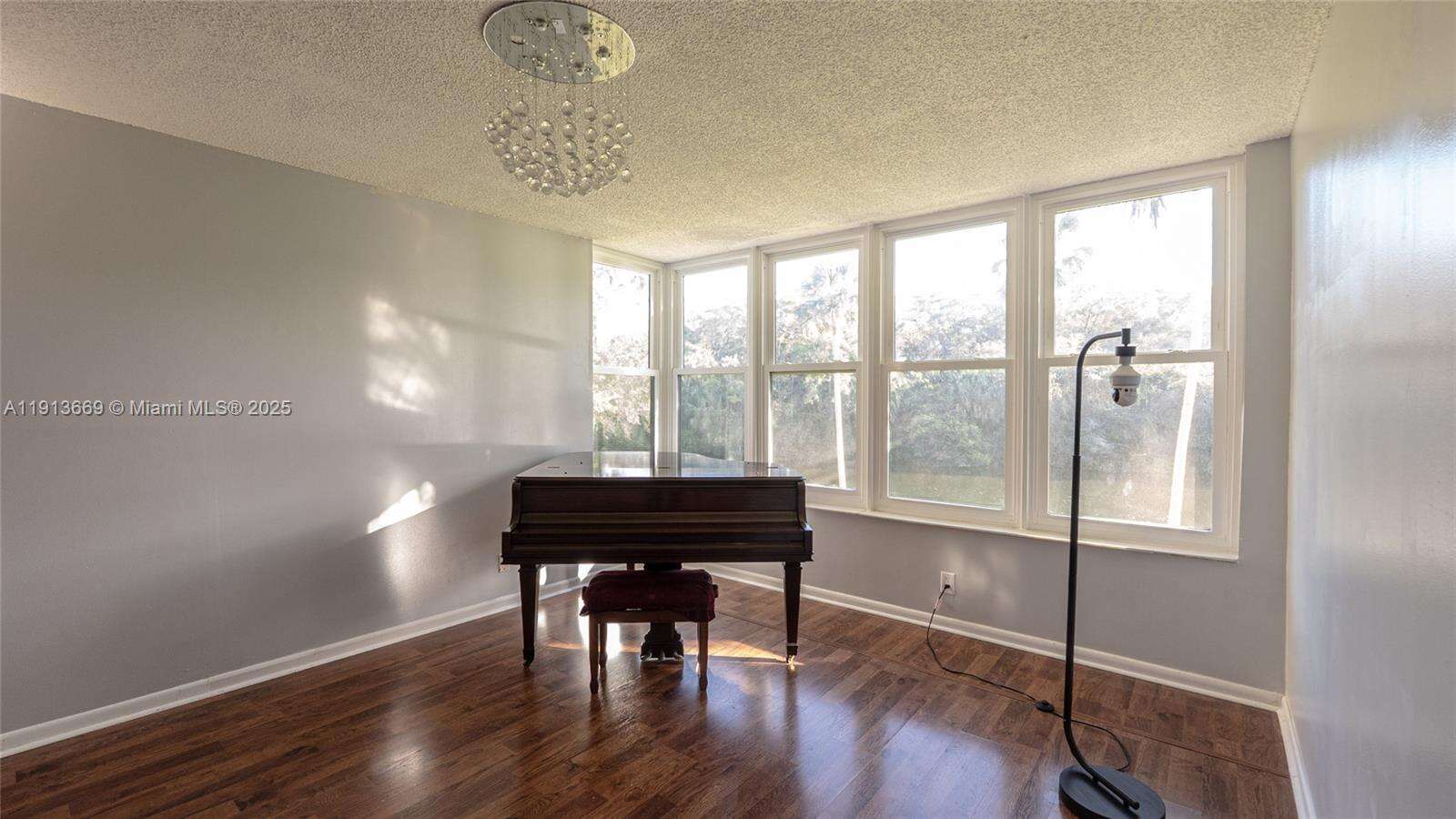 Karanda Village Vii D | Unit #G203 Unit #G203 | Picture 12