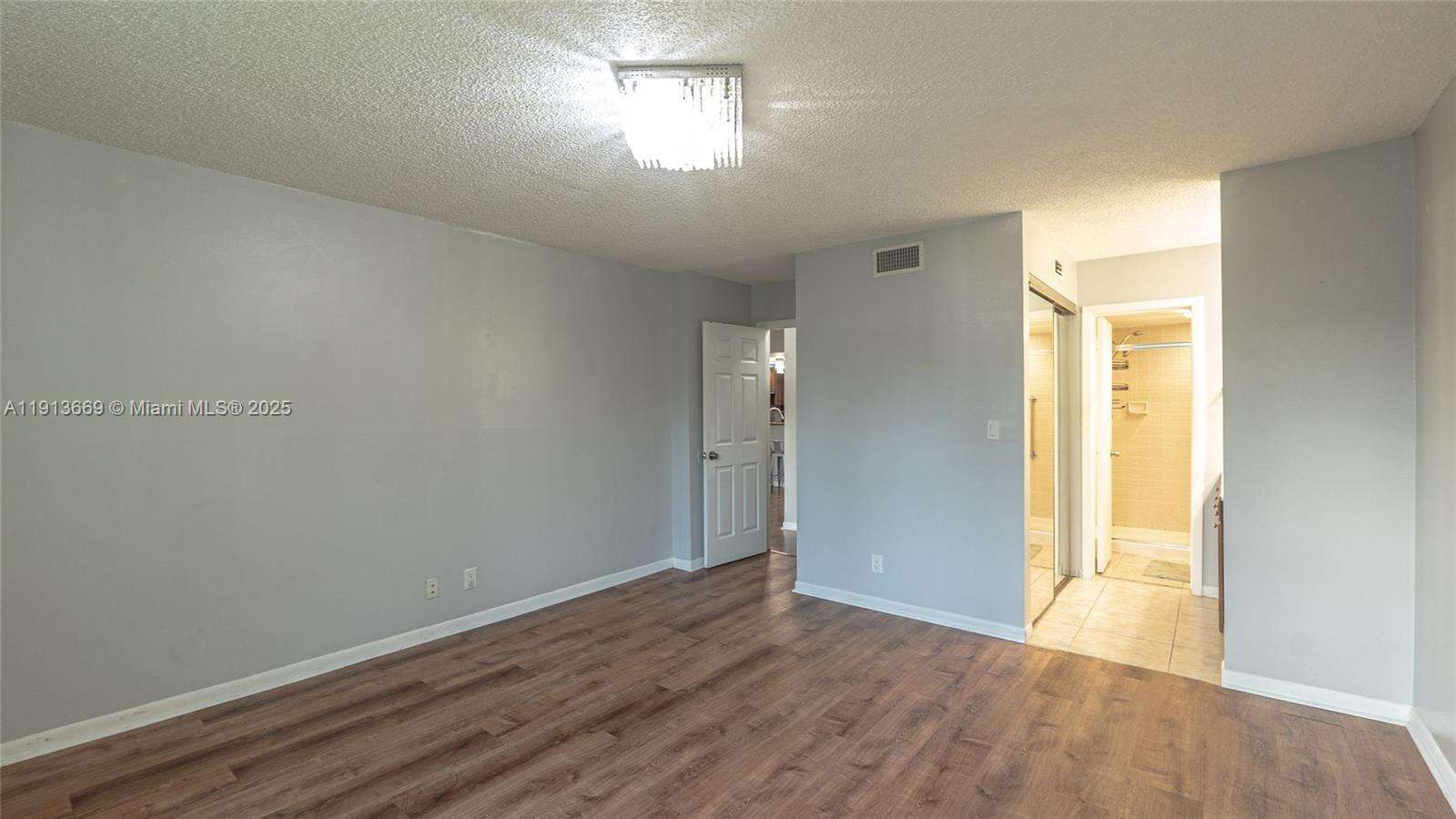 Karanda Village Vii D | Unit #G203 Unit #G203 | Picture 17