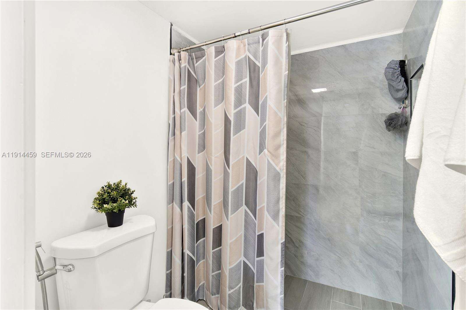 Hawthorne At Century Village Condominium I | Unit #112H Unit #112H | Picture 20