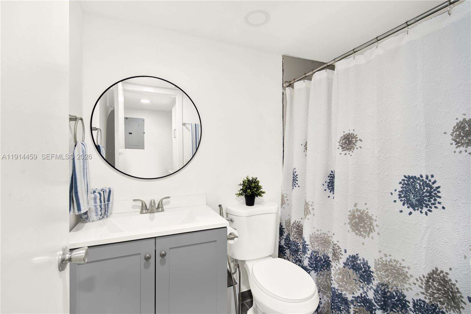 Hawthorne At Century Village Condominium I | Unit #112H Unit #112H | Picture 24