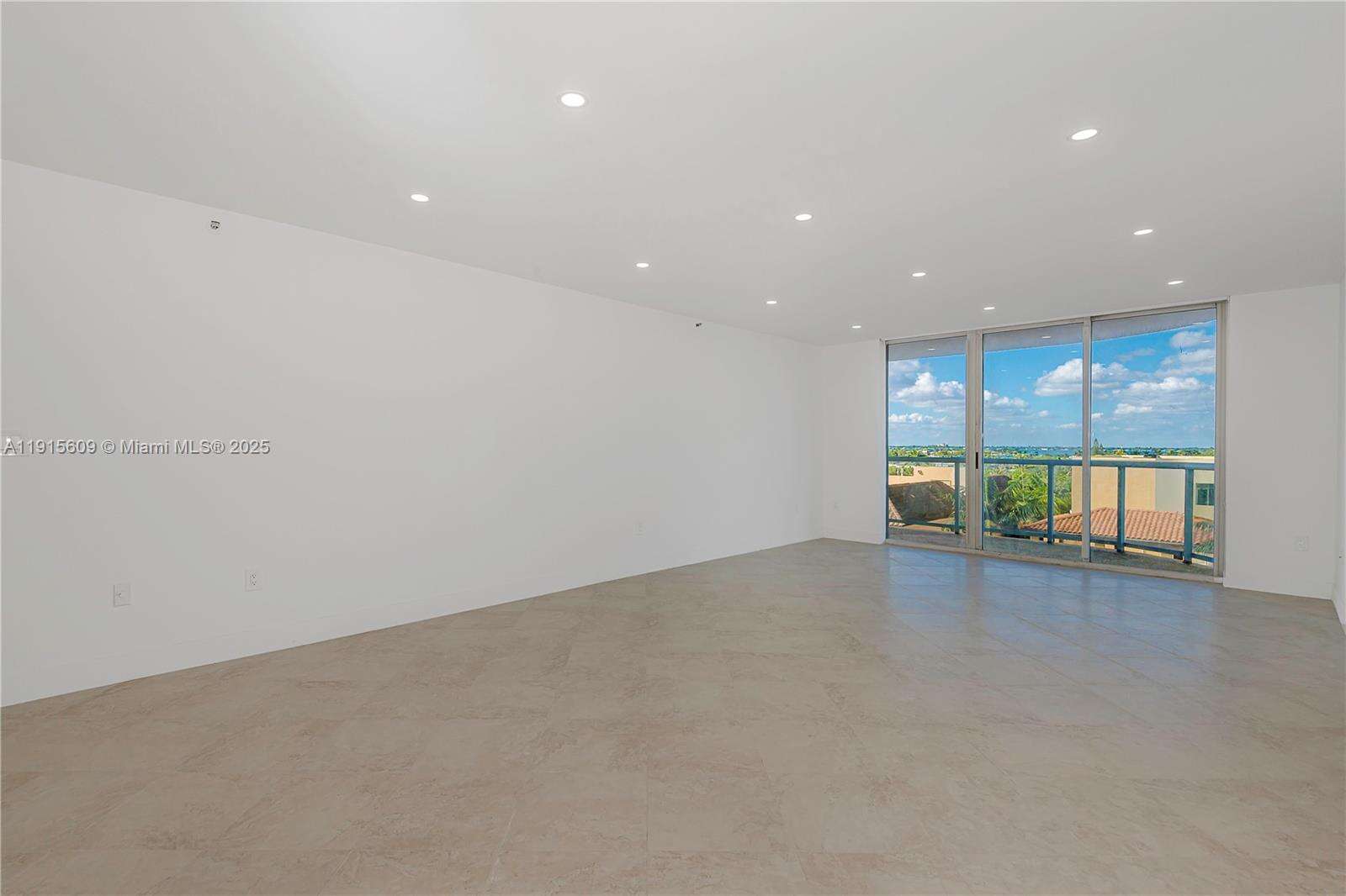 Ocean 88 Condominium | Unit #6E Unit #6E | Picture 4