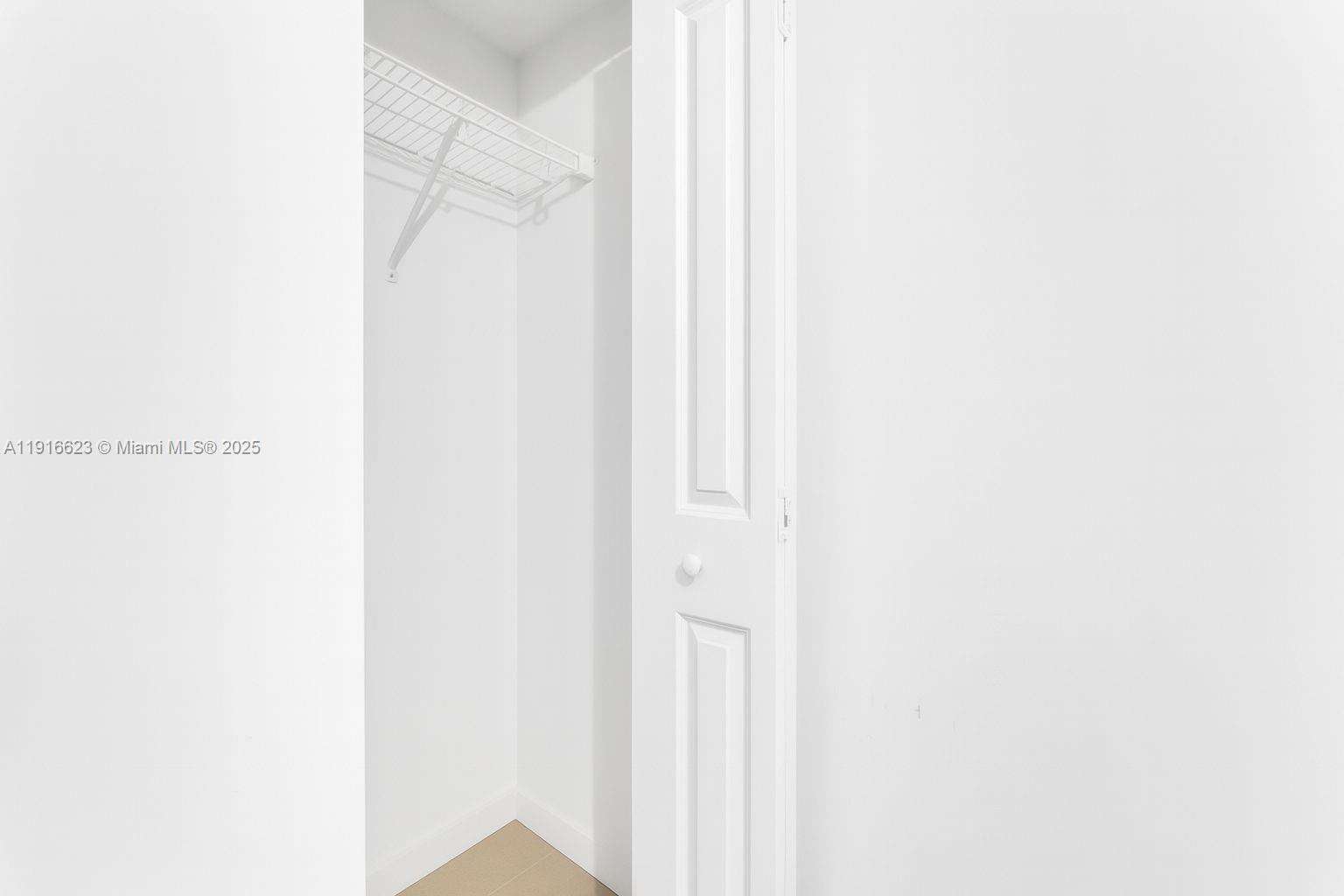 Canvas | Unit #3315 Unit #3315 | Picture 11