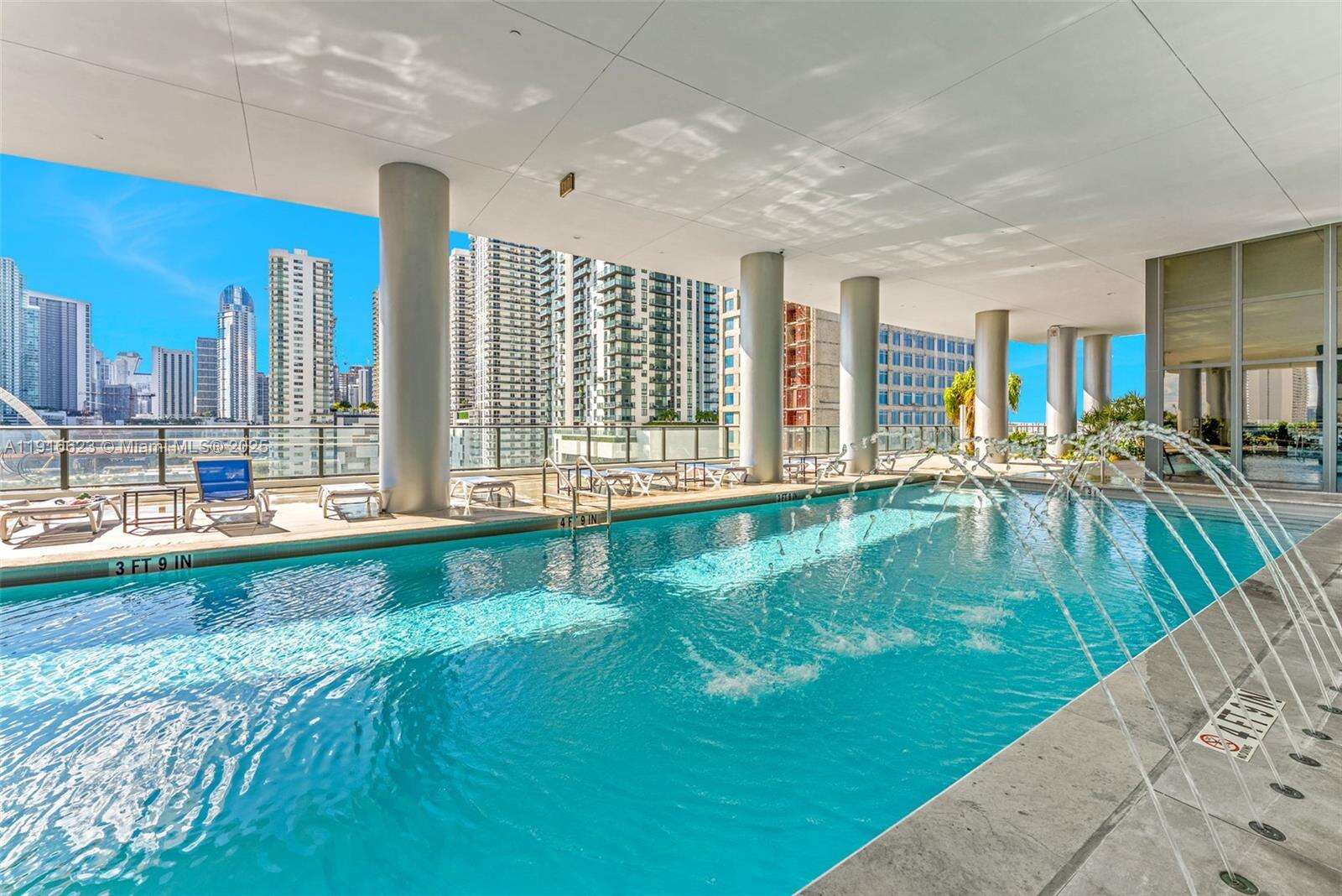 Canvas | Unit #3315 Unit #3315 | Picture 18