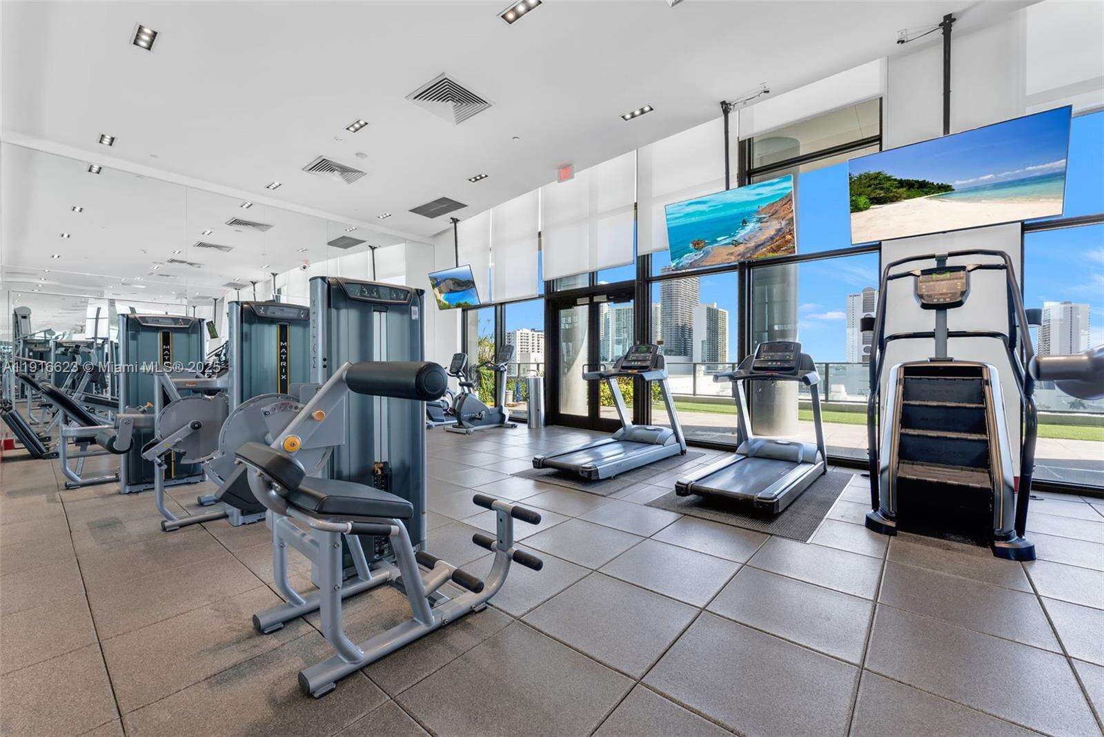 Canvas | Unit #3315 Unit #3315 | Picture 32