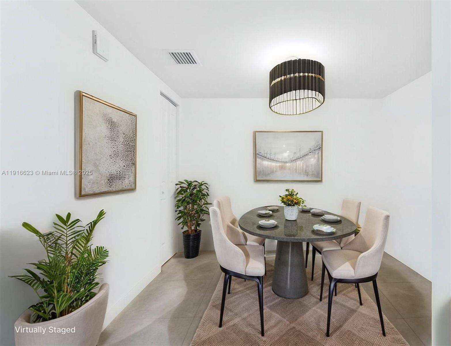 Canvas | Unit #3315 Unit #3315 | Picture 10