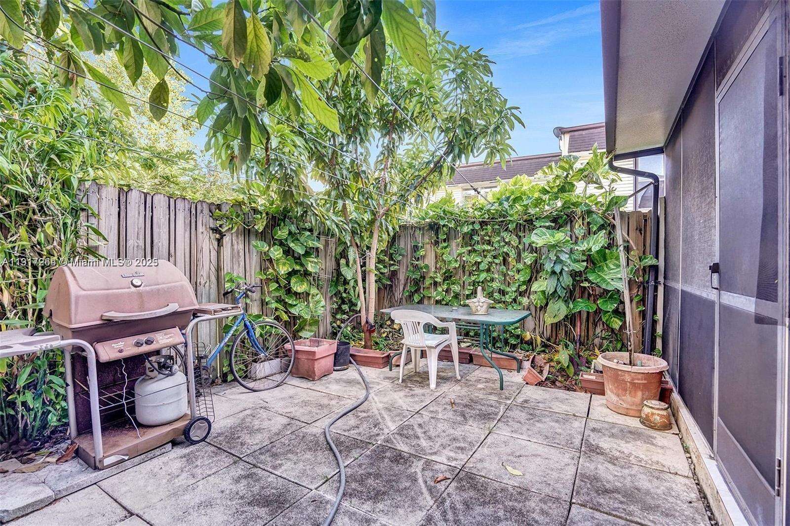 Hollywood Gardens Condominium I | Unit #1D Unit #1D | Picture 5