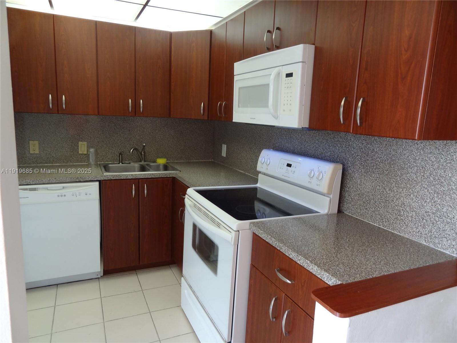 Ensenada Condo Bldg E I | Unit #EI506 Unit #EI506 | Picture 18