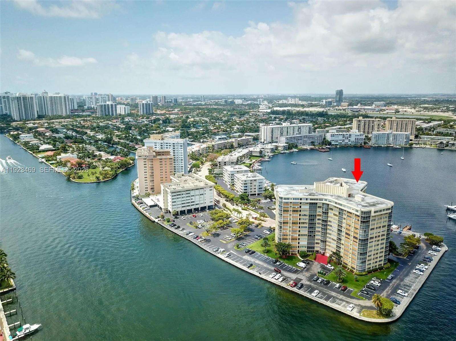 Lake Point Tower Condominium | Unit #605 Unit #605 | Picture 23