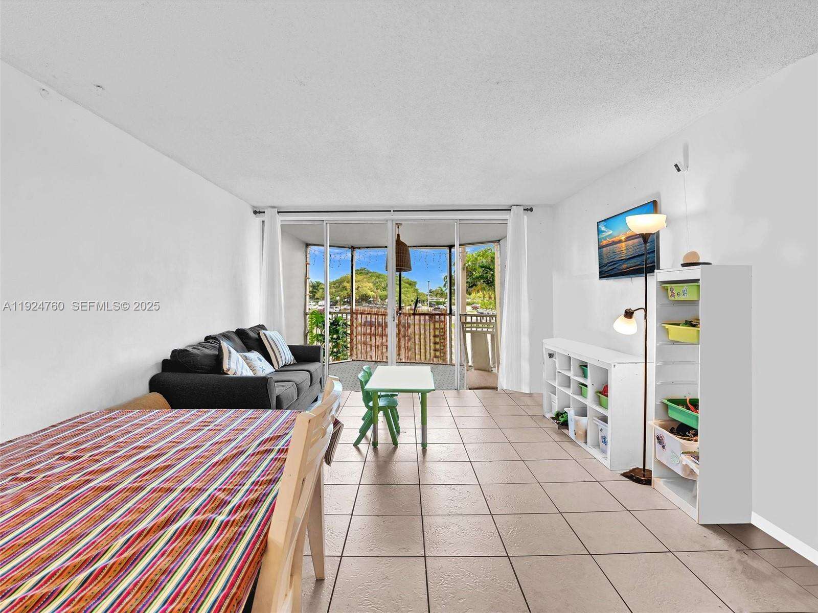 Jade Winds Group Camellia Gardens Condominium | Unit #205-2 Unit #205-2 | Picture 12