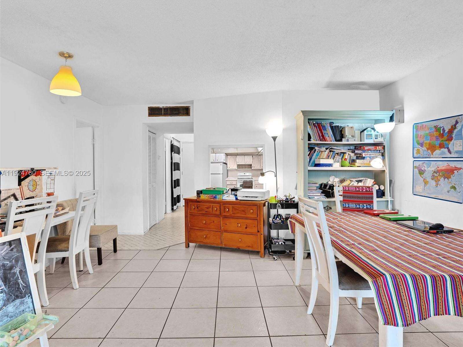 Jade Winds Group Camellia Gardens Condominium | Unit #205-2 Unit #205-2 | Picture 15