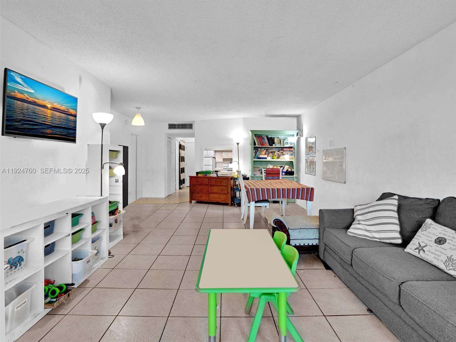 Jade Winds Group Camellia Gardens Condominium | Unit #205-2 Unit #205-2 | Picture 23
