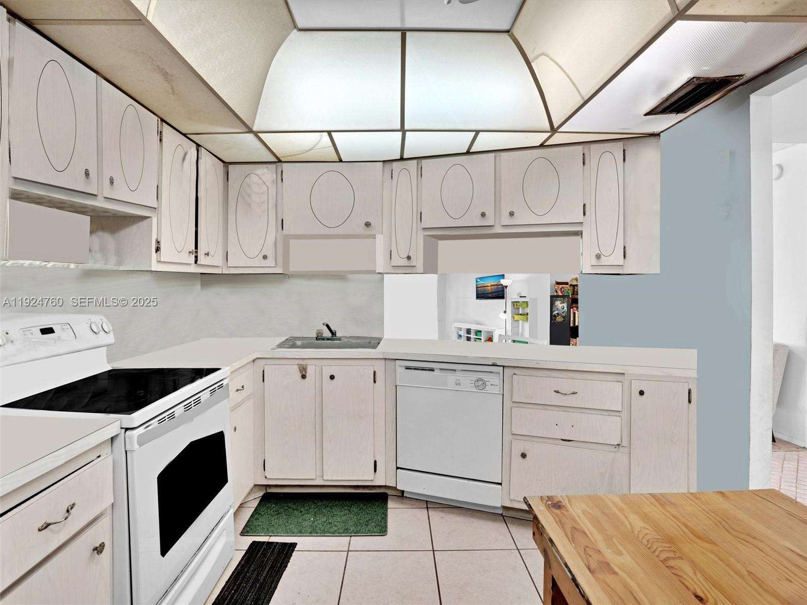 Jade Winds Group Camellia Gardens Condominium | Unit #205-2 Unit #205-2 | Picture 8