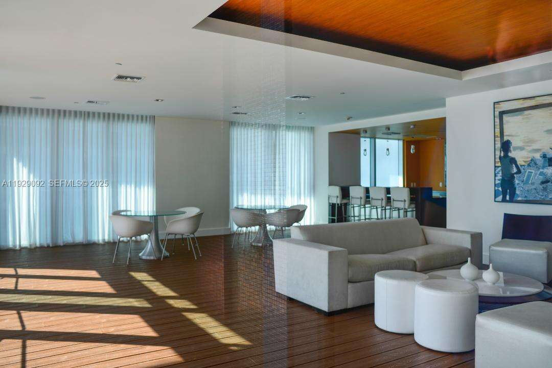 500 Brickell West | Unit #2110 Unit #2110 | Picture 10