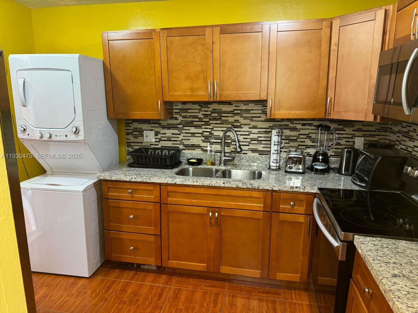 Lake Park Gardens 3 Inc | Unit #118 Unit #118 | Picture 4
