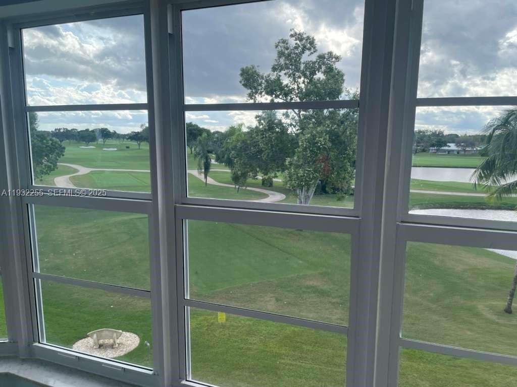 Country Club Towers | Unit #301 Unit #301 | Picture 12