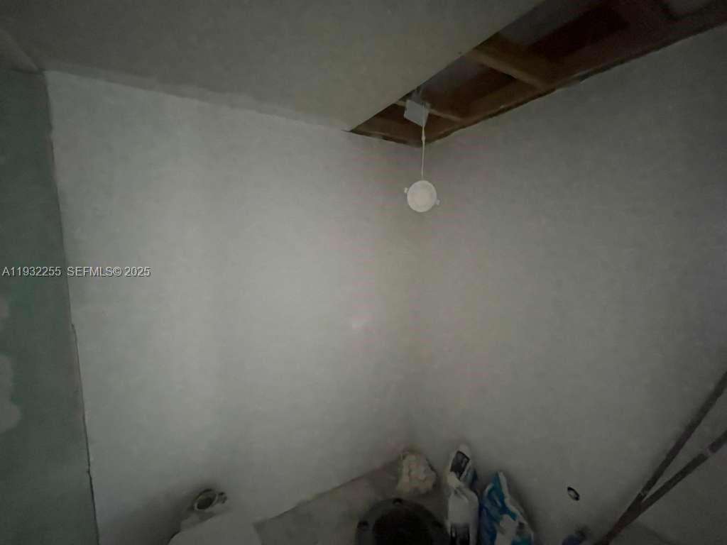 Country Club Towers | Unit #301 Unit #301 | Picture 24