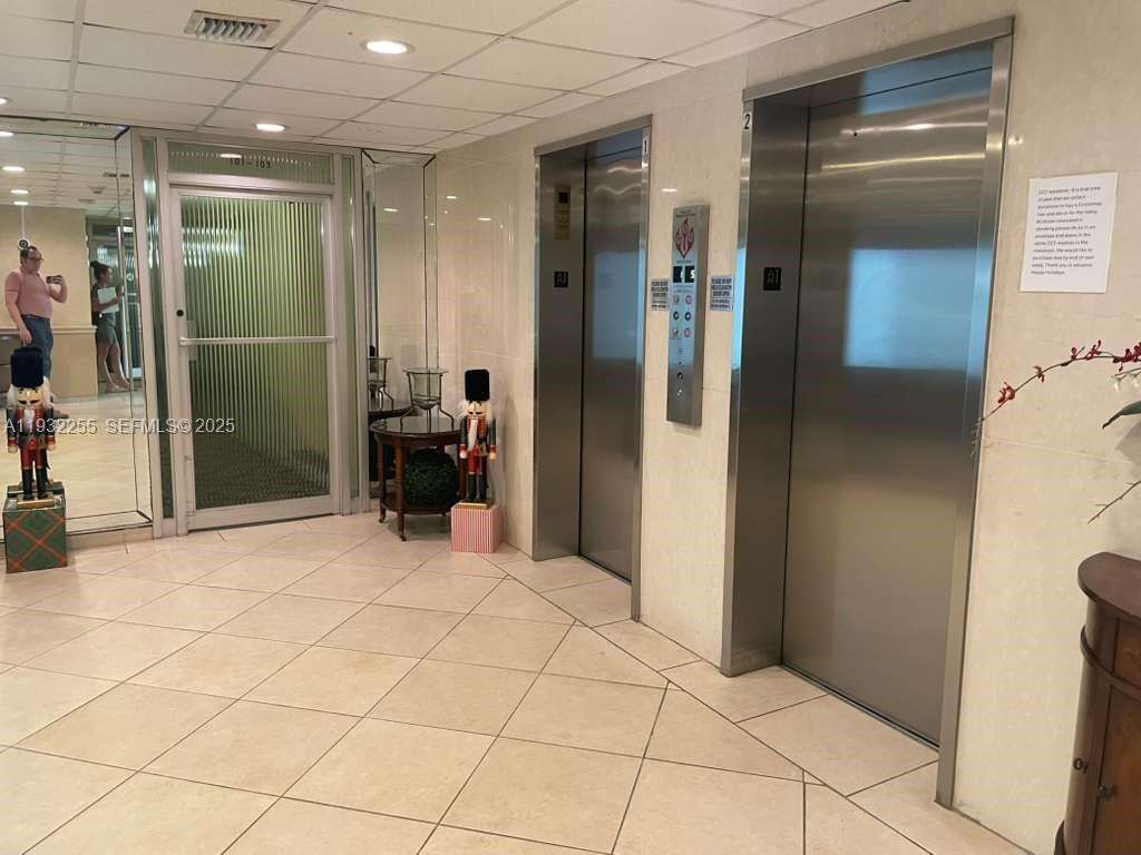 Country Club Towers | Unit #301 Unit #301 | Picture 8