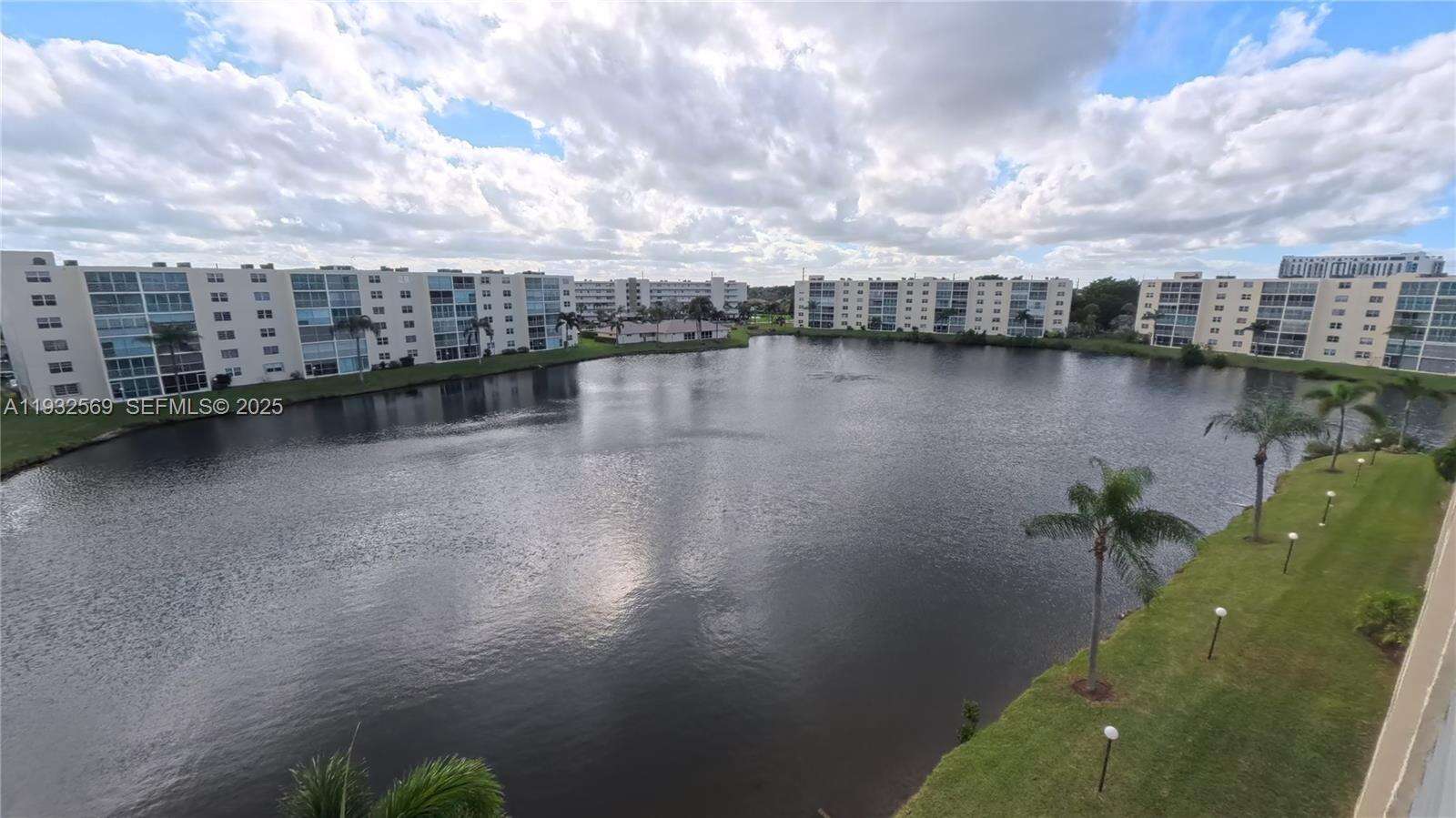 Meadowbrook Lakes View Condo Bldg B | Unit #502 Unit #502 | Picture 1