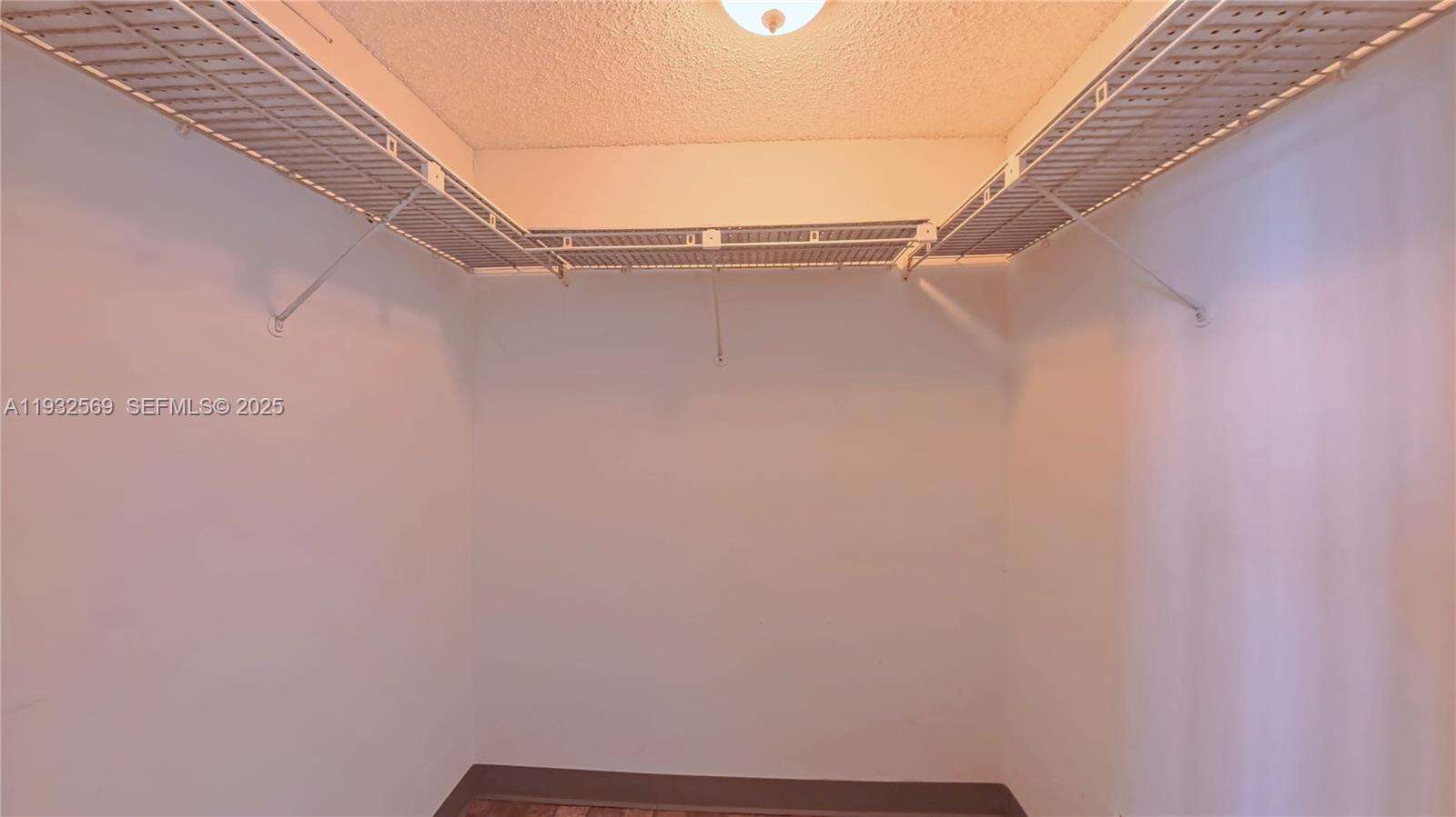 Meadowbrook Lakes View Condo Bldg B | Unit #502 Unit #502 | Picture 12