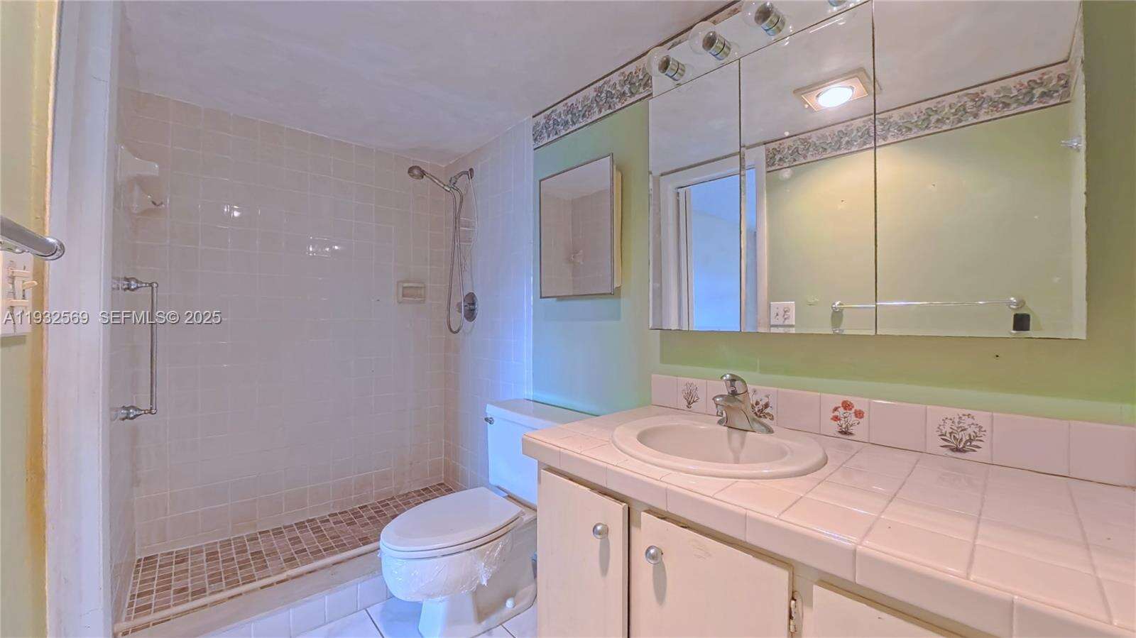 Meadowbrook Lakes View Condo Bldg B | Unit #502 Unit #502 | Picture 10