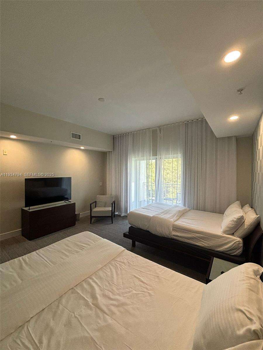 The Blue A Resort Hotel | Unit #913 Unit #913 | Picture 19