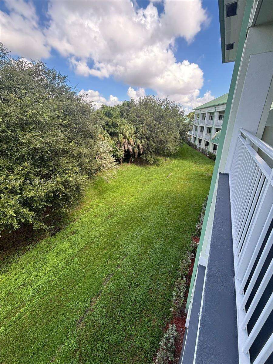 The Blue A Resort Hotel | Unit #913 Unit #913 | Picture 28