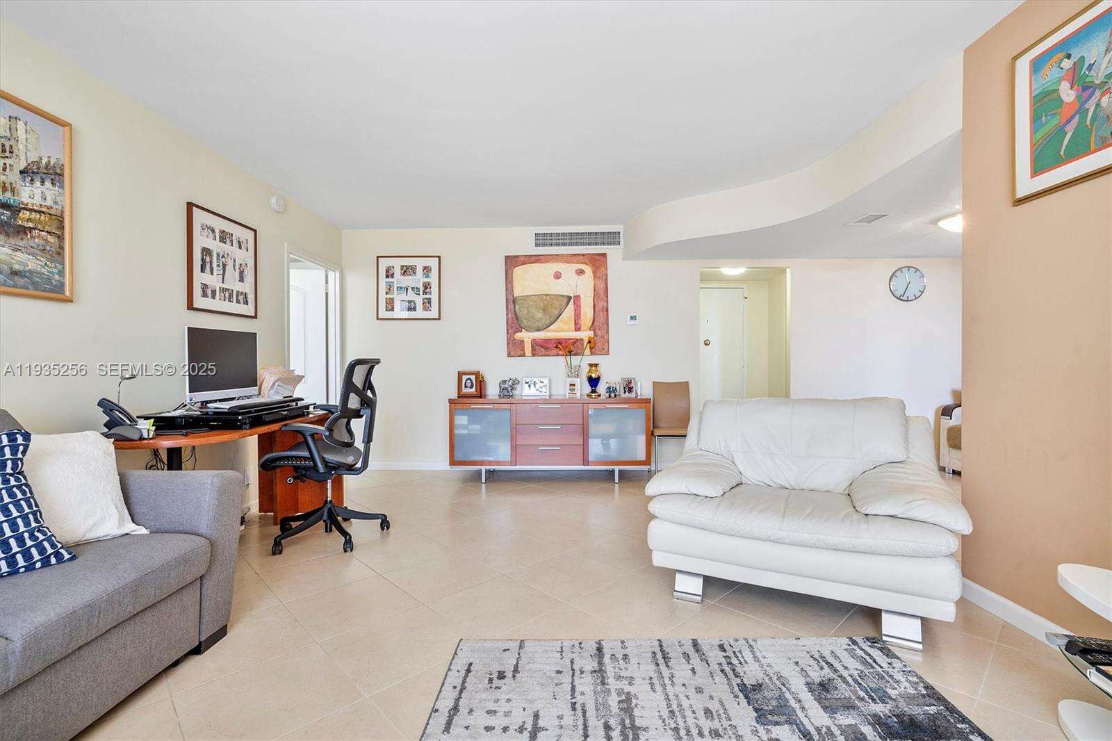 Lake Point Tower Condominium | Unit #1201 Unit #1201 | Picture 18