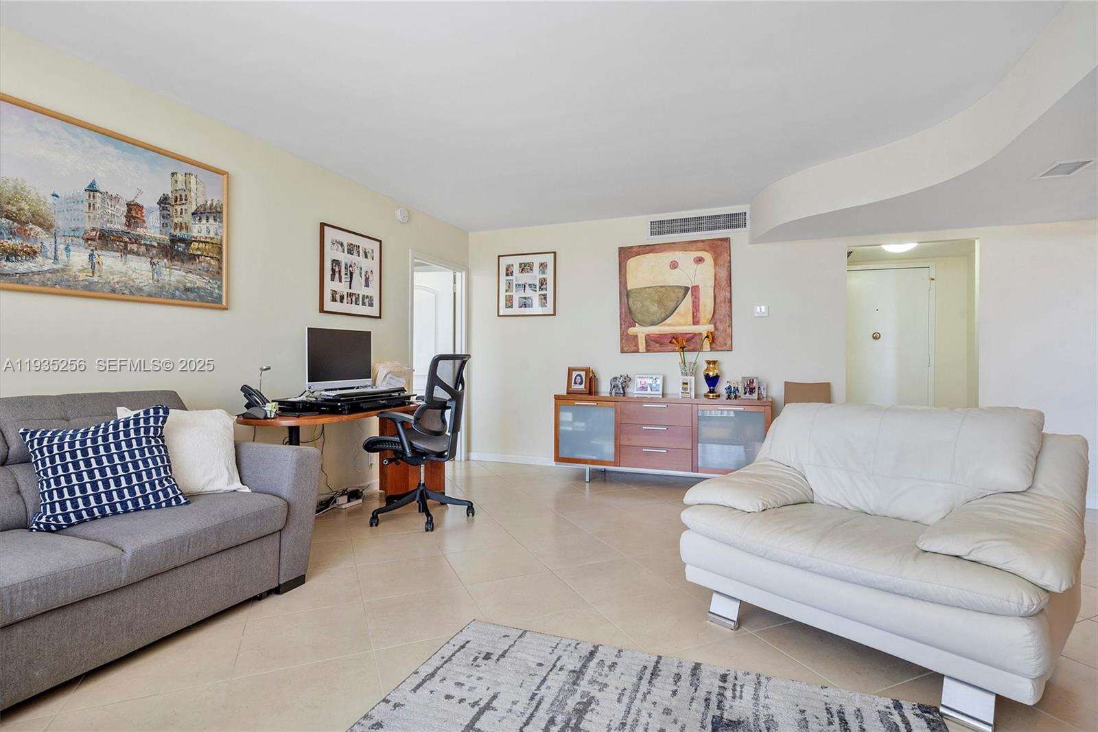 Lake Point Tower Condominium | Unit #1201 Unit #1201 | Picture 19