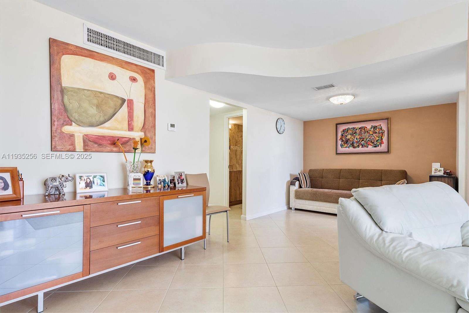Lake Point Tower Condominium | Unit #1201 Unit #1201 | Picture 20