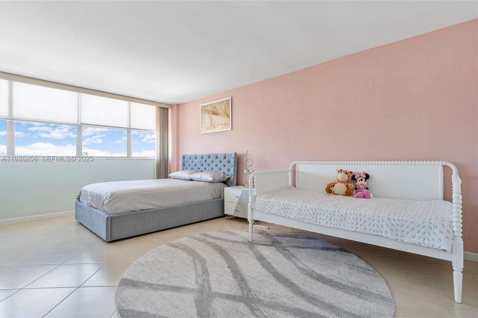 Lake Point Tower Condominium | Unit #1201 Unit #1201 | Picture 24