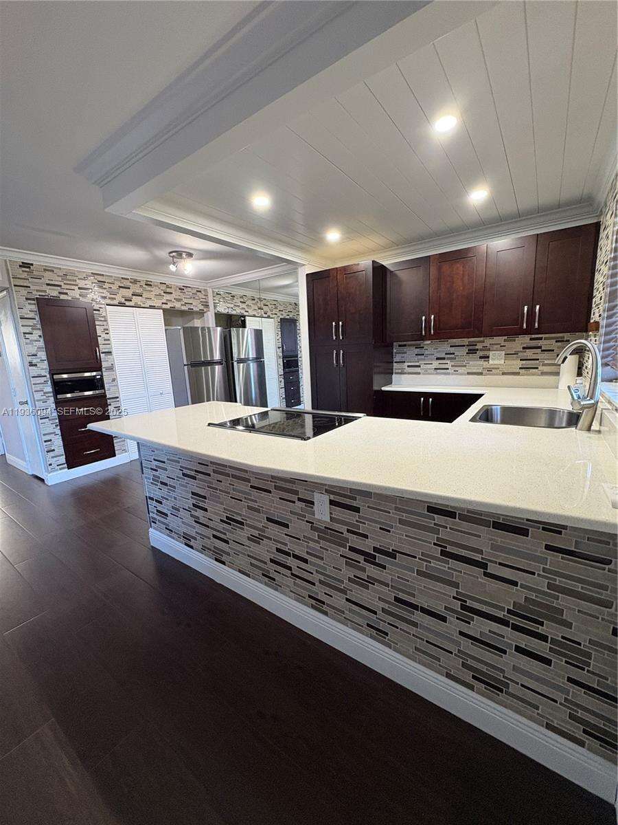 Casa Verano | Unit #203 Unit #203 | Picture 3