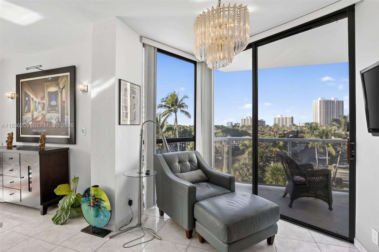 Hamptons West | Unit #201 Unit #201 | Picture 20