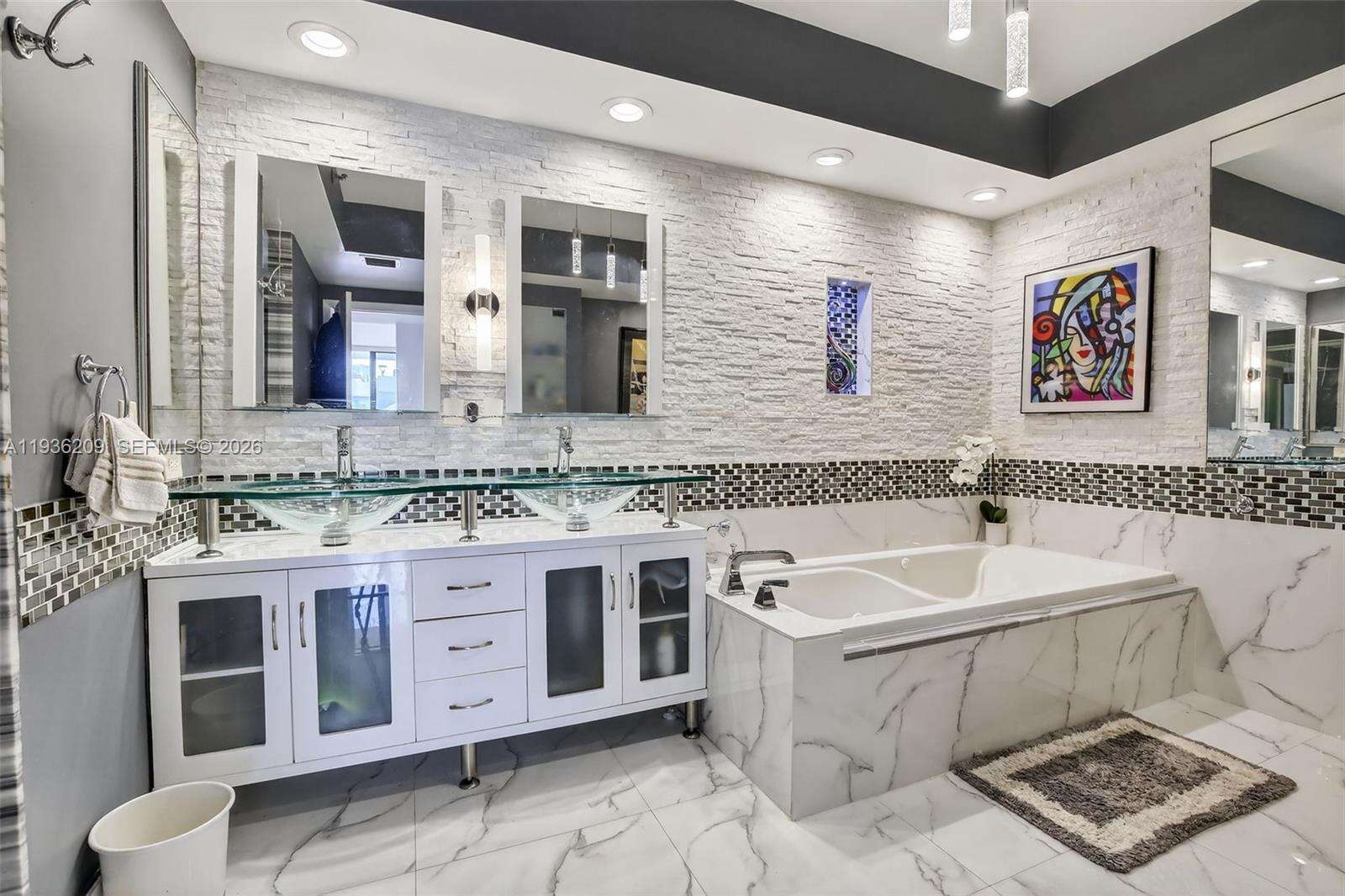 Hamptons West | Unit #201 Unit #201 | Picture 35