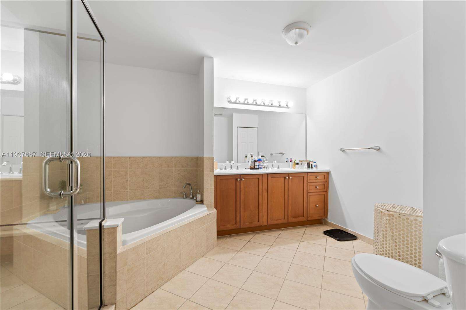 Colonnade At Dadeland Sw | Unit #115 Unit #115 | Picture 17