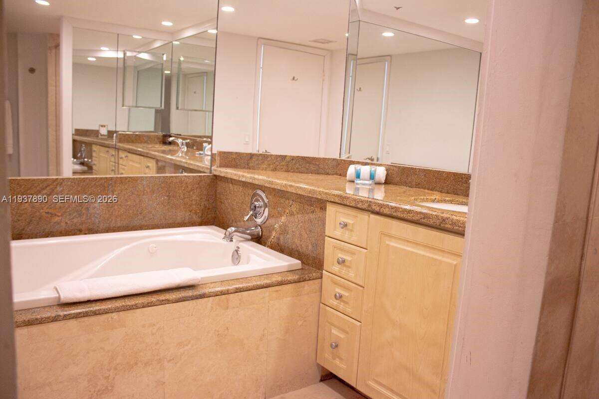 The Grand | Unit #B-4141 Unit #B-4141 | Picture 21