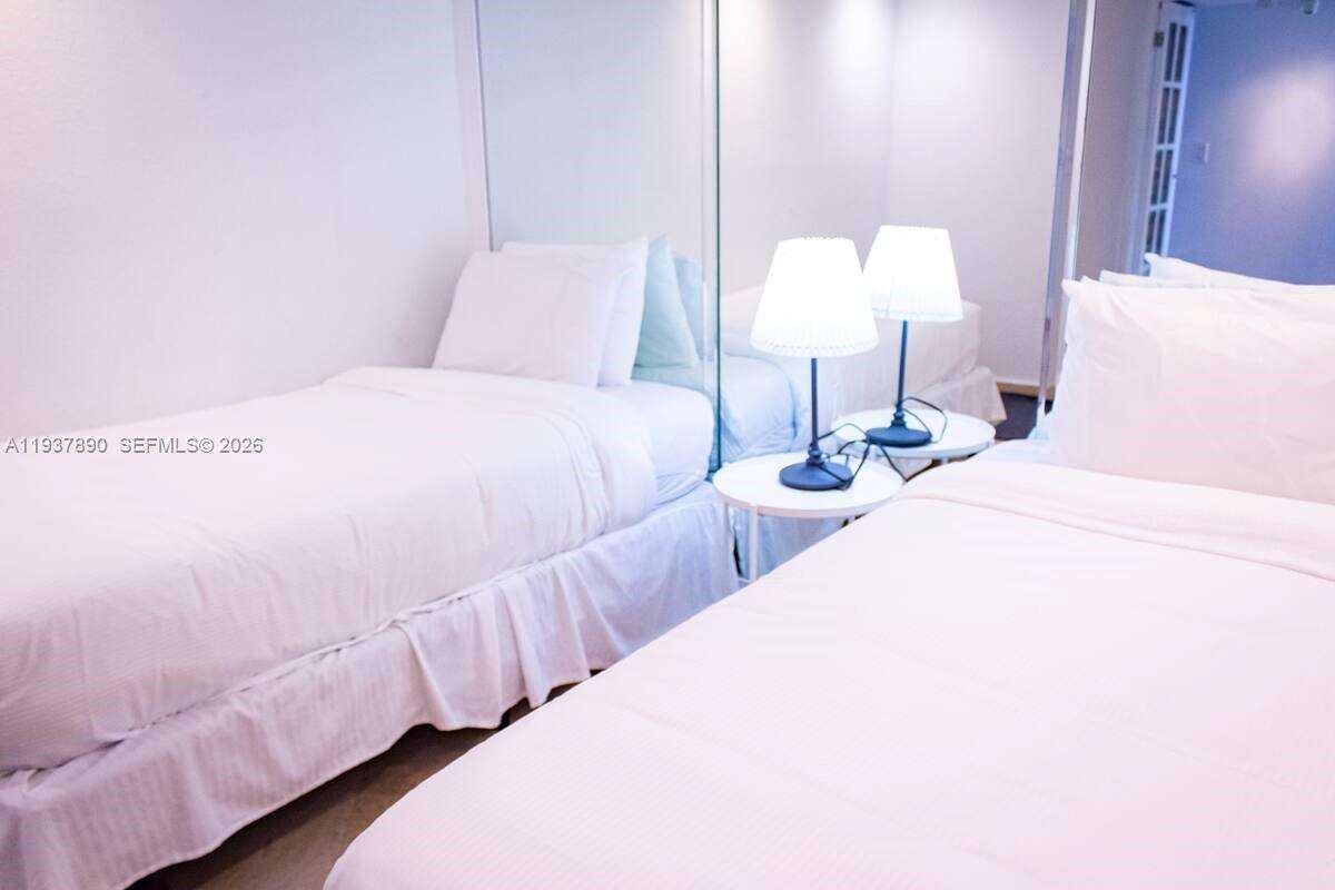 The Grand | Unit #B-4141 Unit #B-4141 | Picture 24