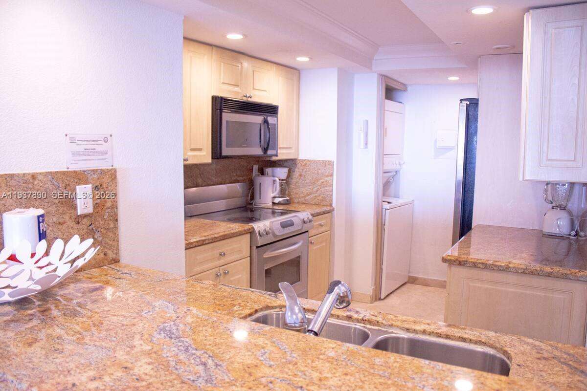 The Grand | Unit #B-4141 Unit #B-4141 | Picture 6