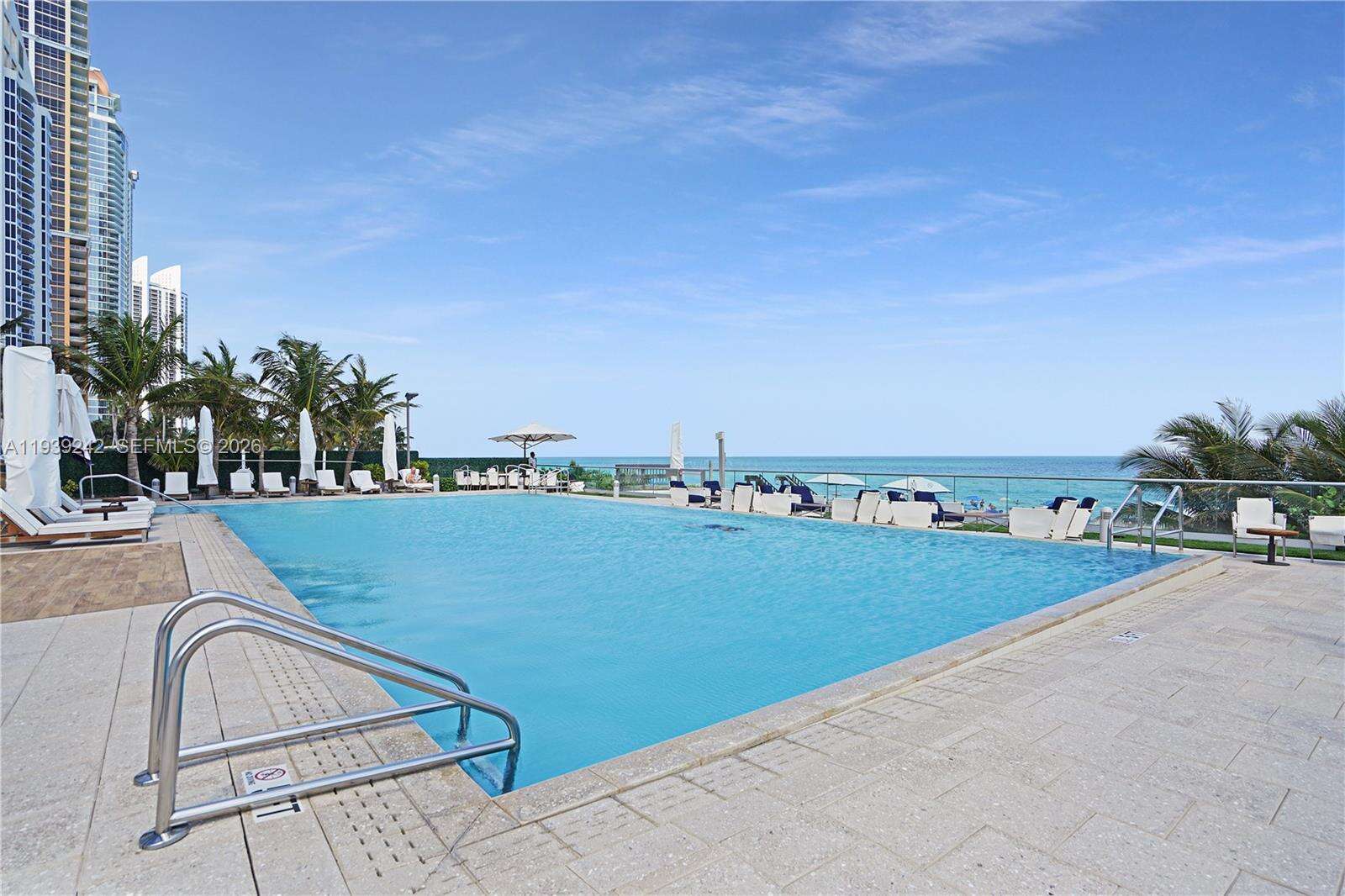 Chateau Beach | Unit #2003 Unit #2003 | Picture 45