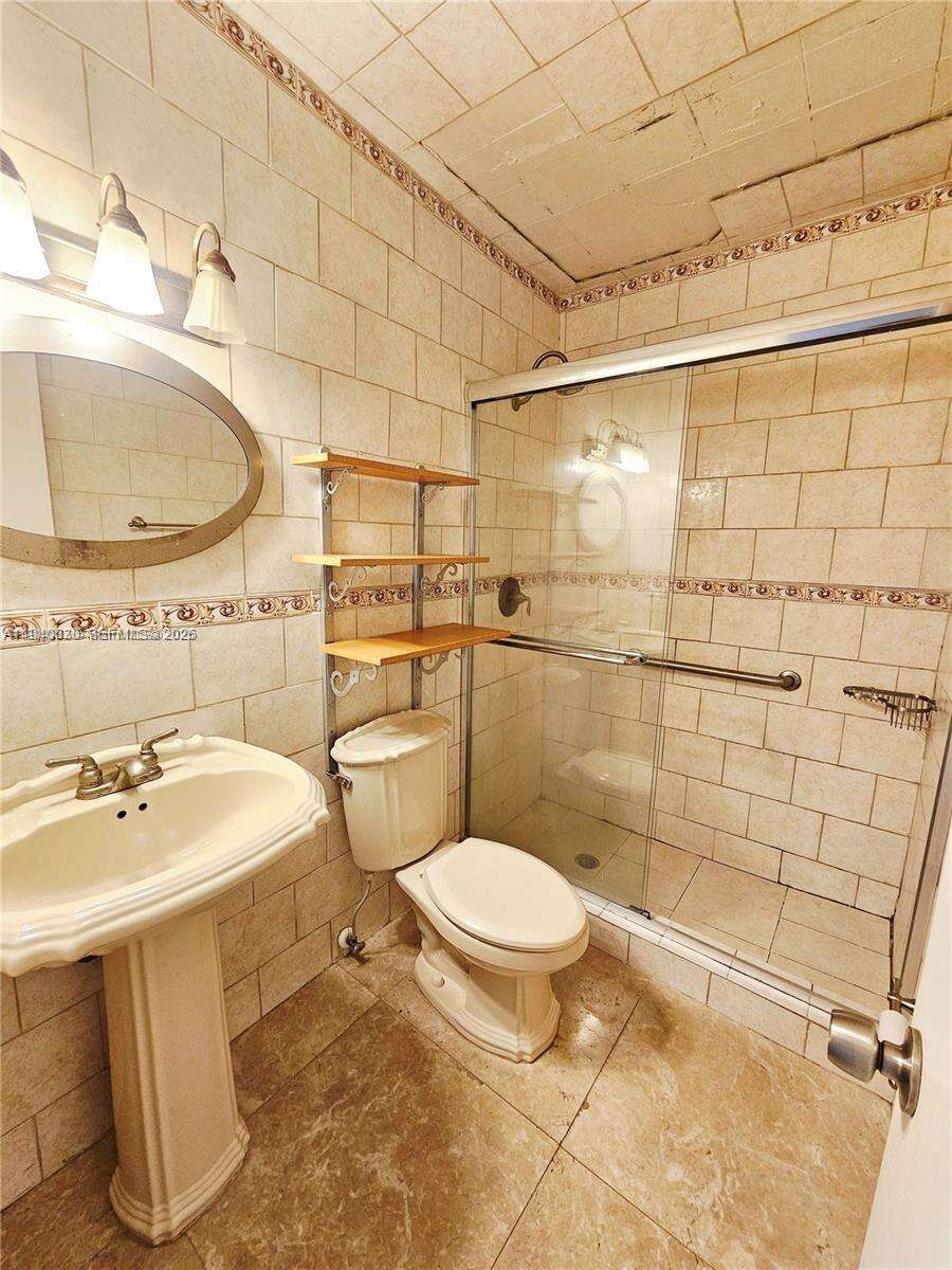 Garsan Apts Inc | Unit #1207 Unit #1207 | Picture 19