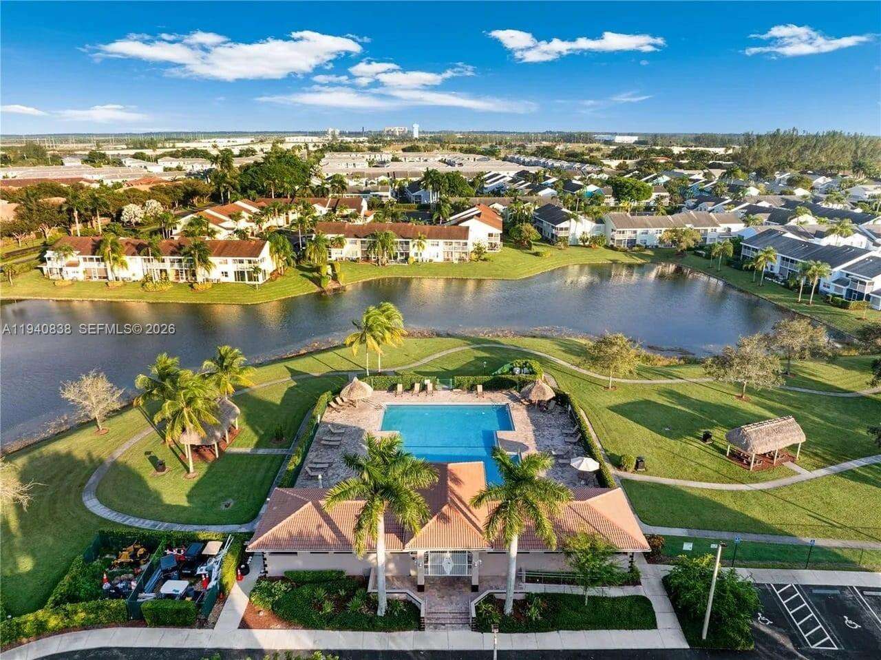 Towngate Condo Two | Unit #2238 Unit #2238 | Picture 17