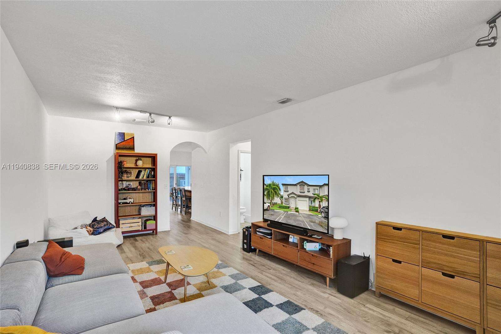 Towngate Condo Two | Unit #2238 Unit #2238 | Picture 3